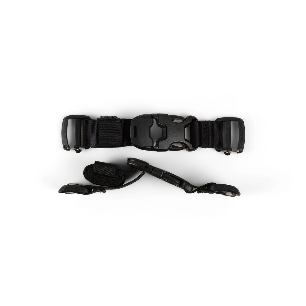 RYZVOX Accessory Strap buckle beside the G-hook strap end that clips onto the bag