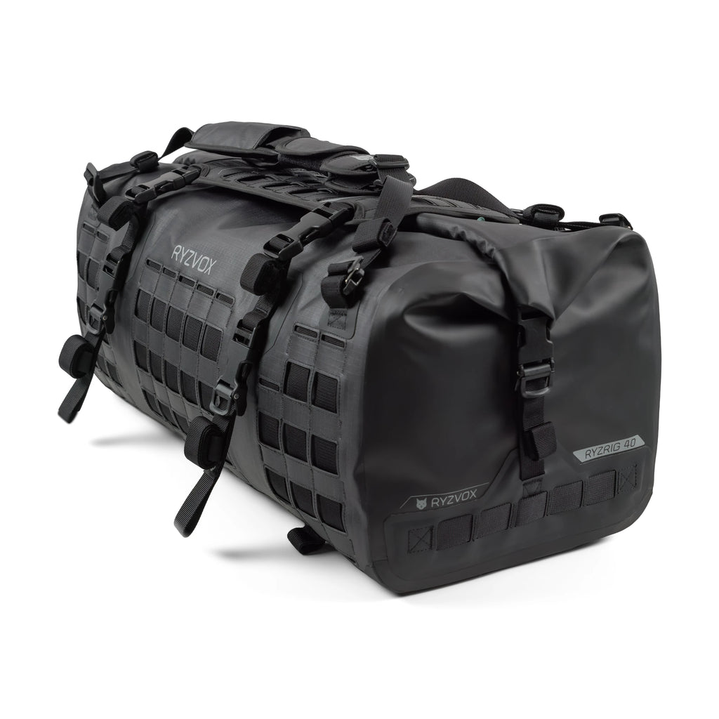 RYZVOX FAR Duffel Bag 40L Moto seen from a three quarter angle