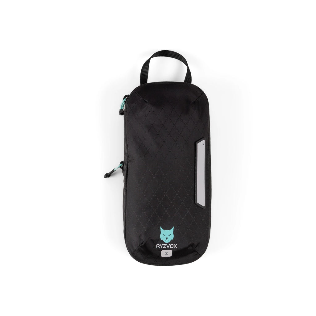 RYZVOX Packing Cube S empty and flat, front panel with the carry loop and label